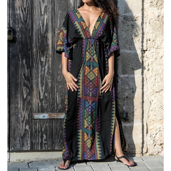 5⭐ Deep V Neck Beach Cover Up - Picture 2 of 7